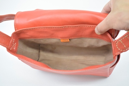 【minca】栃木レザーのショルダーバッグ01S 斜めがけ ミニサイズ ソフトな手触り/Shoulder bag 01/S/キャメル　545