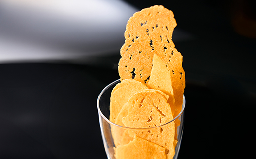 茨城県産 新食感 紅はるか ほしいもせんべい  硬派なほしいも 「ぷれすた」 62g×4袋【配送不可地域：離島・沖縄県】【1609226】