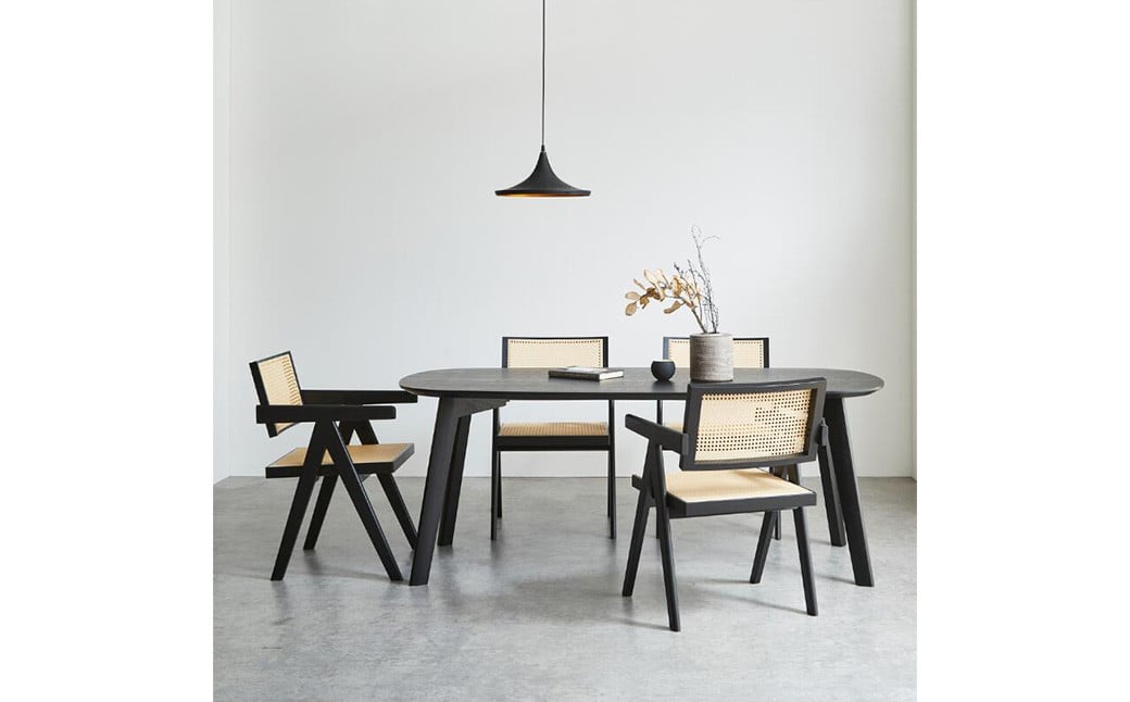 
            BAUM/バウム ダイニングテーブル 180cm ダイニング テーブル 楕円 ブラック タモ突板 机 家具 リビング インテリア 食卓 日本製 国産
          