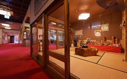 鉛温泉　藤三旅館　1名様宿泊券 【171】