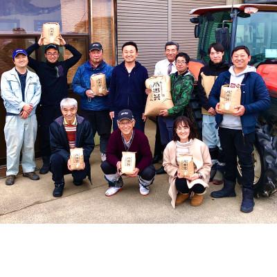 ふるさと納税 五泉市 令和7年産 特別栽培米 隠れたお米の名産地!新潟県五泉産コシヒカリ「南郷米」玄米10kg |  | 03