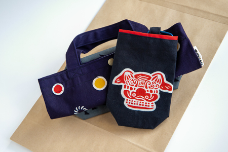 獅子舞 ランチ バック ( 11号 帆布 生地 紺色 )  ペットボトル ホルダー 付き | 装飾品 鞄 カバン かばん バッグ ランチバッグ 紺色 紺 11号帆布生地 ペットボトルホルダー 獅子舞 