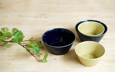 有田焼 反りボウル 4点セット 【金善製陶所】取り皿 サラダ 丼ぶり 新生活 おしゃれ うつわ 器 ギフト セット 35000円 A35-698