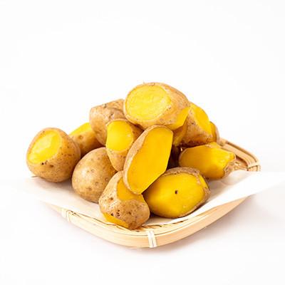 ふるさと納税 斜里町 【北海道産】インカの目覚め　冷凍ポテト　200g×3パック　レンジ調理