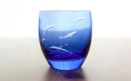 浅草切子 aquatic「Dolphin Dance 丸オールド青藍」