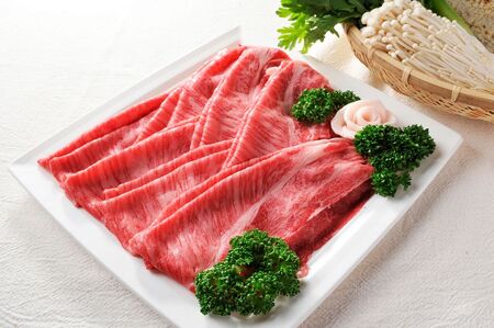 【牧場直売店】兵庫県産黒毛和牛すき焼き用ロース1kg | 牛肉 すき焼き 肉 霜降り 黒毛和牛 ロース 霜降り 和牛 兵庫県 上郡町