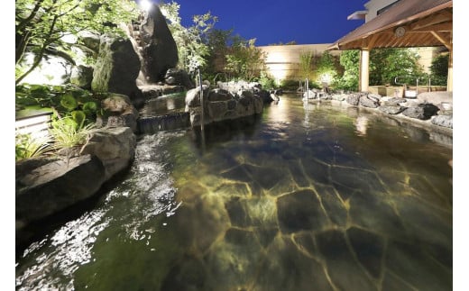【神戸みなと温泉 蓮】ペア日帰り入浴券(食事・プール・岩盤浴利用付）