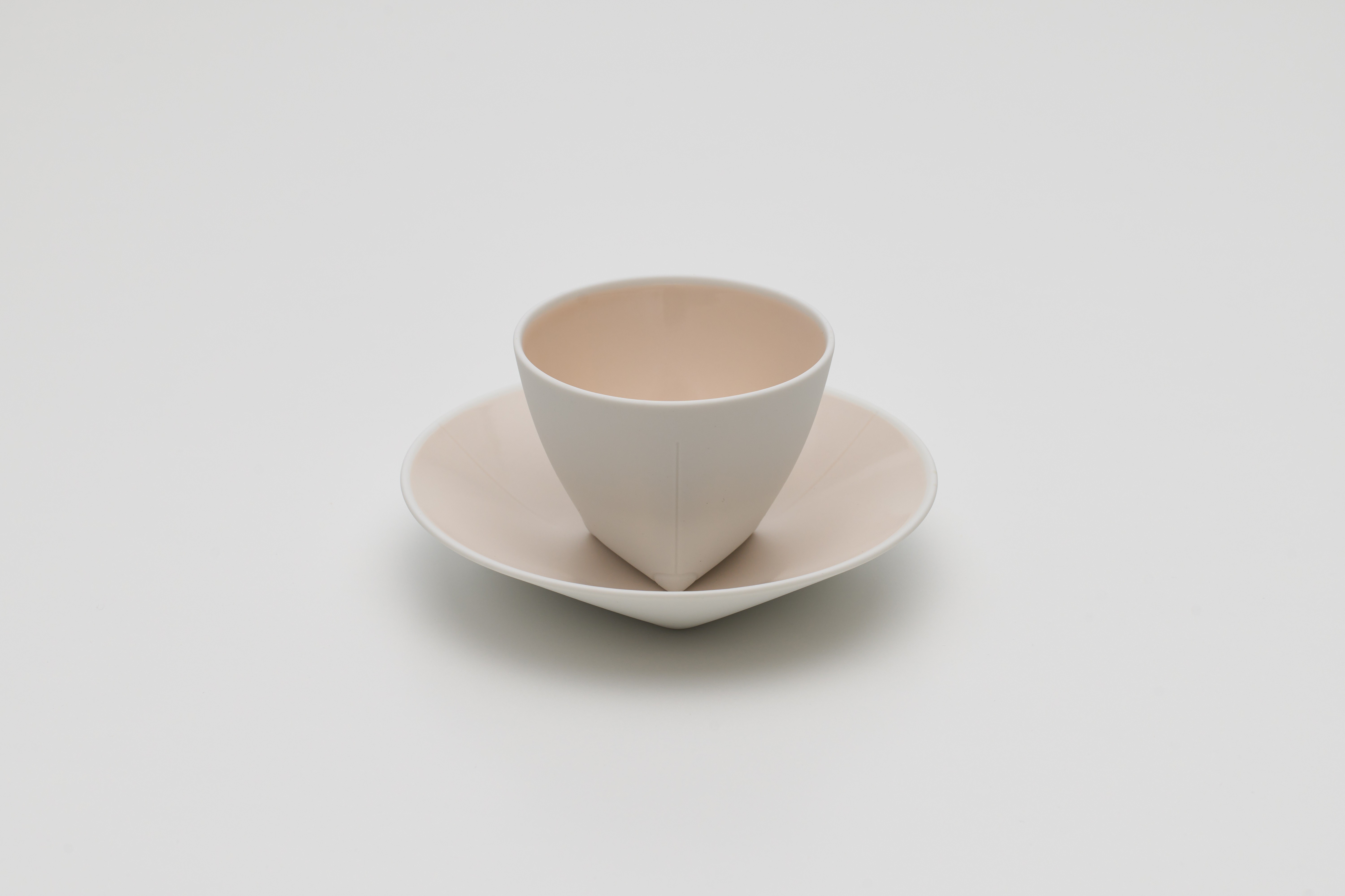 
                  【セット】有田焼 ［2016/］ CH Tea Cup & Deep Plate Set
                