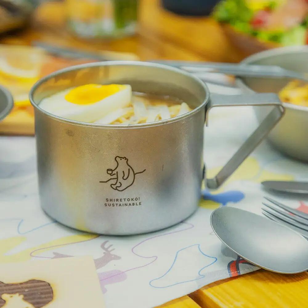 知床トコさんの知床サスティナブルマグ　1個　【メイドインツバメ】_雑貨・日用品  食器   雑貨・日用品 アウトドア用品 スポーツ・アウトドア用品   雑貨・日用品 キャンプ用品 スポーツ・アウトドア