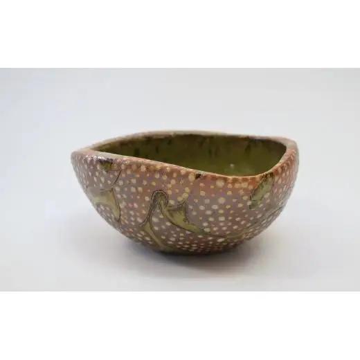 釉彩鉢 和食器 深皿 陶芸品《受注制作》中鉢 変形 三角 深皿 皿 和食器 おすすめ モダン おしゃれ 煮物 サラダボール 陶芸 手作り 陶器 装飾品 陶芸作家