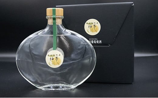 ゆずジン（GIN）１本(200ml)　ゆず 柚 ユズ 柚子 ジン スピリット 柑橘 柑橘系 GIN 山梨 やまなし お酒 酒 洋酒 富士川町