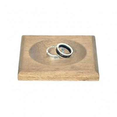 ふるさと納税 加茂市 アクセサリーや鍵の保管に ムク材アクセサリートレイ ウォルナットカラー 1個 |  | 02