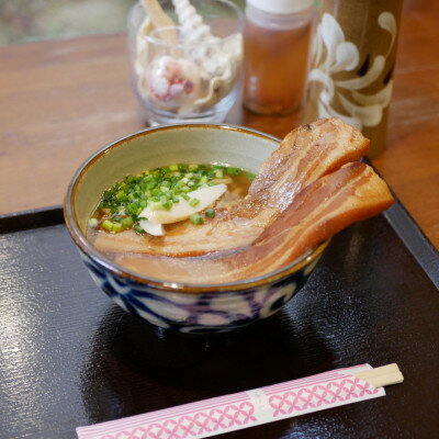 【ふるさと納税】【沖縄県共通返礼品】きんそば 生麺 大きな三枚肉そば 10食セット(沖縄そば/与那原町)【配送不可地域：離島】【1690709】