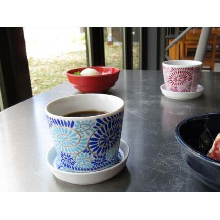 ARITA PORCELAIN LAB(アリタポーセリンラボ) JB蛸唐草&格子丸紋・蕎麦猪口&薬味皿ペアセット 有田焼 モダン コップ 湯呑 カップ A45-93_イメージ4