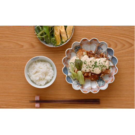 有田焼 錦菖蒲 菊形6.5寸皿 菊皿 18cm まるぶん おもてなし 有田焼 初期伊万里 菊皿 飾り皿 手描き A20-384_イメージ2