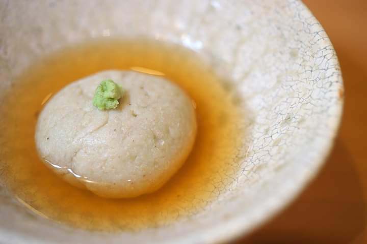 希少石臼の挽きたて蕎麦粉