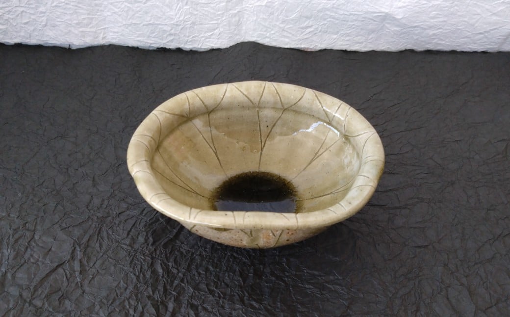 
                  【岡本修一】唐津焼／青唐津蓮鉢
                