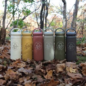 知床トコさんデイオフタンブラー ホワイト 500ml×1本_雑貨・日用品 タンブラー 食器 _【配送不可地域：離島・沖縄県】【1341475】