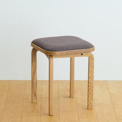 ふるさと納税 府中市 府中市の家具　コッコスツール　オーク材/生地:ラムース(ダークブラウン)(組み立て式)