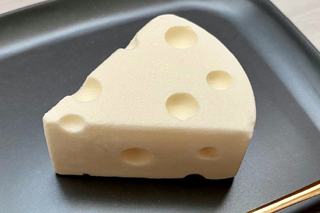 【定期便】ホワイトチョコ レアチーズケーキ 1ホール(直径15cm) ×3ヵ月【全3回】 #CHACOCHEE   （ レアチーズ ホワイトチョコ ヨーグルト クリームチーズ 人気 ふるさと納税 ）