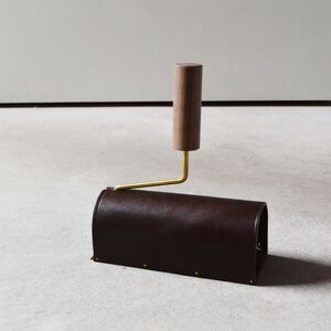 Teha’amana ROLLER CLEANER WALNUT テハマナ ローラークリーナー ウォールナット ブラウン 革 皮 雑貨 おしゃれ レザー 本革 こだわりの逸品 地域特産品 ギフト 自分