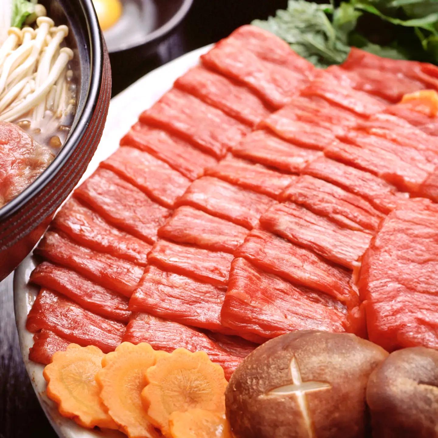 GI認証 くまもとあか牛 すきやき用 約500g 和牛 牛肉 すき焼き 冷凍【阿蘇牧場】[AYBX109]