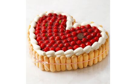 洋菓子店カサミンゴーの高級洋菓子特注ハート形シュス木苺レアチーズケーキ 14cm  お菓子 