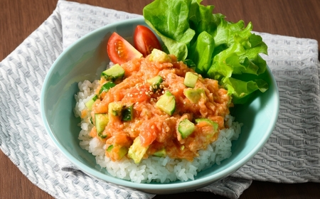 【県水の熟成まぐろ】熟成本鮪入りねぎとろ、熟成サーモンたたき、バババババター、まぐろカマ煮詰め合わせセット（本鮪入りたたき、サーモンたたき各500g×1、バババババター500g×1、まぐろカマ煮2個入