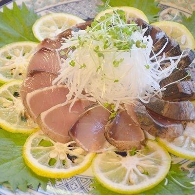 ふるさと納税 黒潮町 土佐沖 獲れ 天然 ぶり 藁焼き たたき 約840g(7〜8個)[0994-4] |  | 01