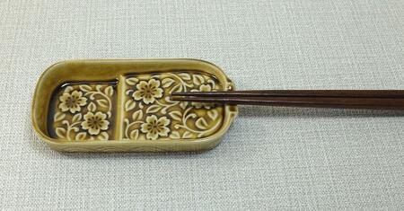 【AB1173】【波佐見焼】減塩皿２枚組更紗模様オリベ 【西海陶器】2　10281