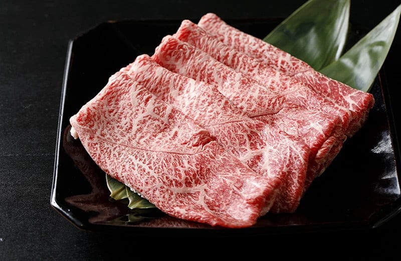 A5飛騨牛　すき焼き・しゃぶしゃぶ用　赤身モモ肉又は肩肉