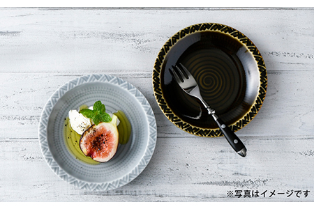 【波佐見焼】WAVE 15cm 丸 プレート 2色セット 食器 皿 【一真窯】 [BB53]  波佐見焼
