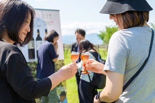 塩尻のワインの魅力を感じられる一日となっております。 