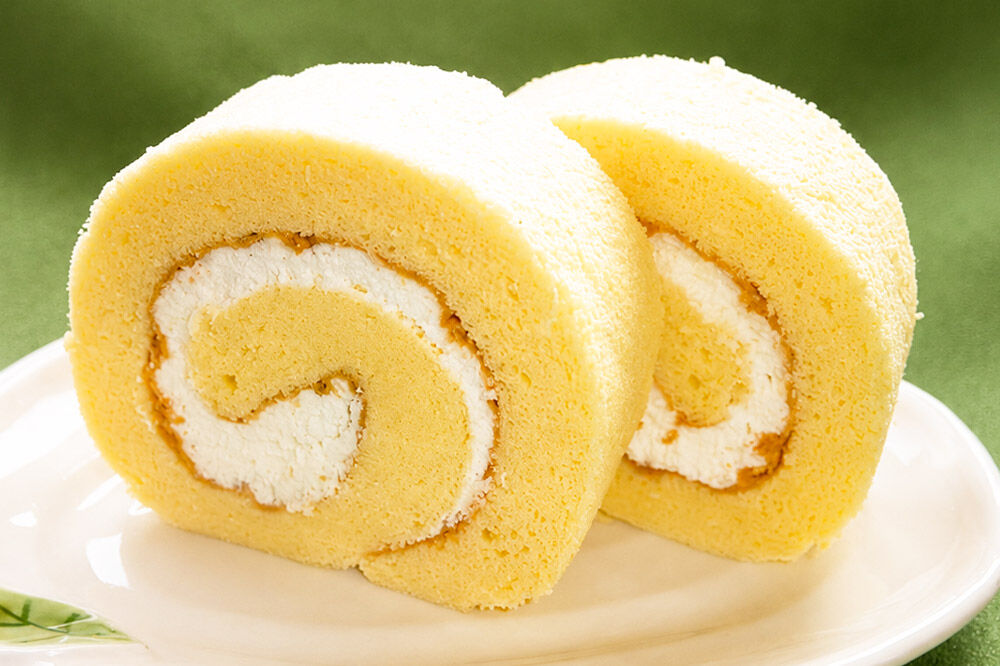 甘仙堂 ずんだ餅とロールケーキ3種のセット（純生ロール、ショコラ、ずんだロール） [みちのく和菓子処 甘仙堂]