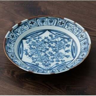 有田焼 渕錆藍華牡丹縁文様図 21cm 皿 ～華一園シリーズ～【西山錦華堂】食器 器 うつわ 皿 プレート 牡丹 手描き 50000円 5万円 A50-295_イメージ3