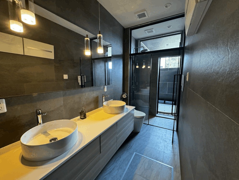 2011 【平日限定宿泊券】1棟貸切 プラフィーノリゾートヴィラ（2名様分）　三重県　家族　温泉　伊勢　ペット　犬　グランピング　リゾート　伊勢神宮　観光　　1棟貸し　キッチン付き　 バーベキュー　夫