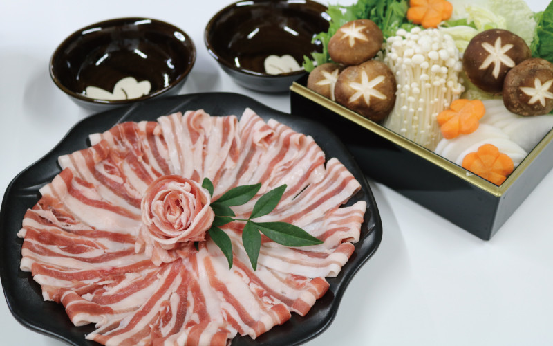 
            【数量限定】F1 イノブタしゃぶしゃぶセット（ロース・バラ・モモ・ギフトボックス）INOBUTA いのぶた 猪豚肉 小分け スライス
【sff106】
          