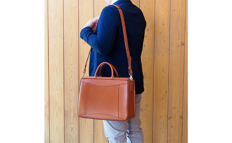 ビジネス ショルダー A4 キャメル 革 革製品 レザー 牛革 ギフト プレゼント おしゃれ シンプル ファッション かばん カバン 鞄 北海道 赤平