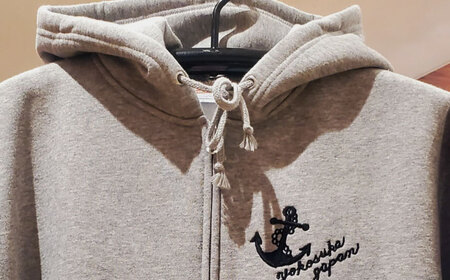 【Mサイズ】黒船サスケハナ号刺繍ジップアップパーカー【有限会社エムシーハウス】[AKAP020-2]