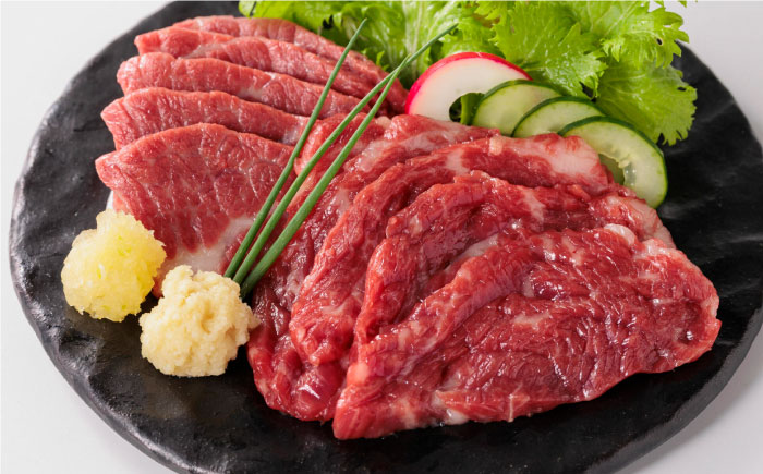【熊本肥育】熊本ならでは！霜降り馬刺しをたっぷり楽しむセット 計500g 【株式会社 利他フーズ】 [ZBK034]