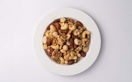 4種の食塩不使用ミックスナッツ 1.2kg（300gx4袋）小分け チャック付き ナッツ ミックスナッツ 食べ比べ おやつ