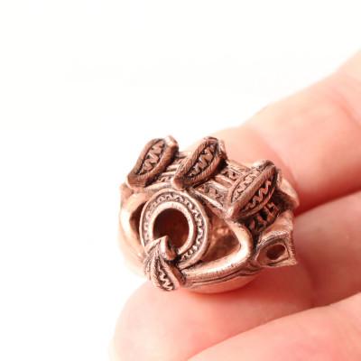 ふるさと納税 山梨県 【Do_goods】縄文時代の愛らしい　ツチノコ釣手土器　純銅製ミニオブジェ　659-722