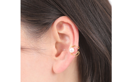 老舗の真珠専門店・アコヤ真珠イヤーカフ K10YG 6.5~7.0ミリ / 伊勢志摩 伊勢 志摩 英虞湾 真珠 パール アコヤ貝 アクセサリー イヤーカフ 冠婚葬祭 慶事 弔事 結婚式 入学式 卒業式