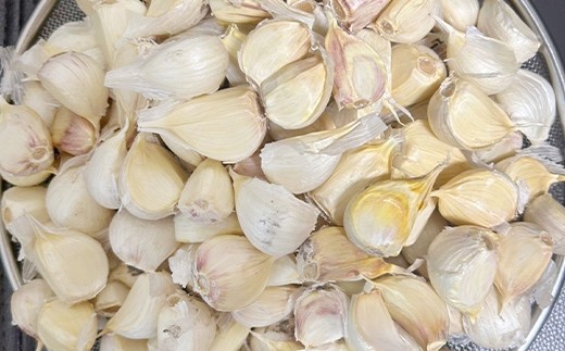 【訳あり】 青森県 常盤産 ホワイト六片 にんにく 2kg （バラ詰め） 【常磐加工販売組合】 ニンニク 野菜 おすすめ 青森県産 藤崎町 F41-0193