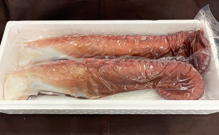 北海道 厚岸産 極太 ボイルたこ足 2本（約2.5kg） 魚介類 海鮮 海の幸 刺身 タコ焼き タコ飯 アヒージョ ミズダコ 真蛸 真空包装 急速冷凍 歯ごたえ 旨み 低糖質 低カロリー 