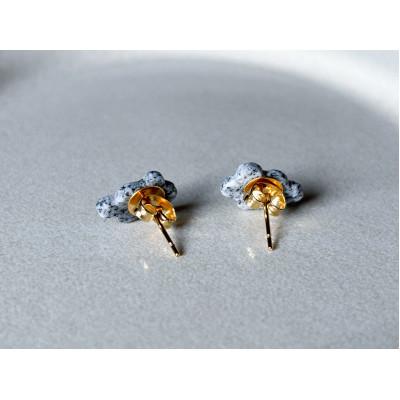 ふるさと納税 高松市 庵治石製ピアス 雲の形 |  | 02