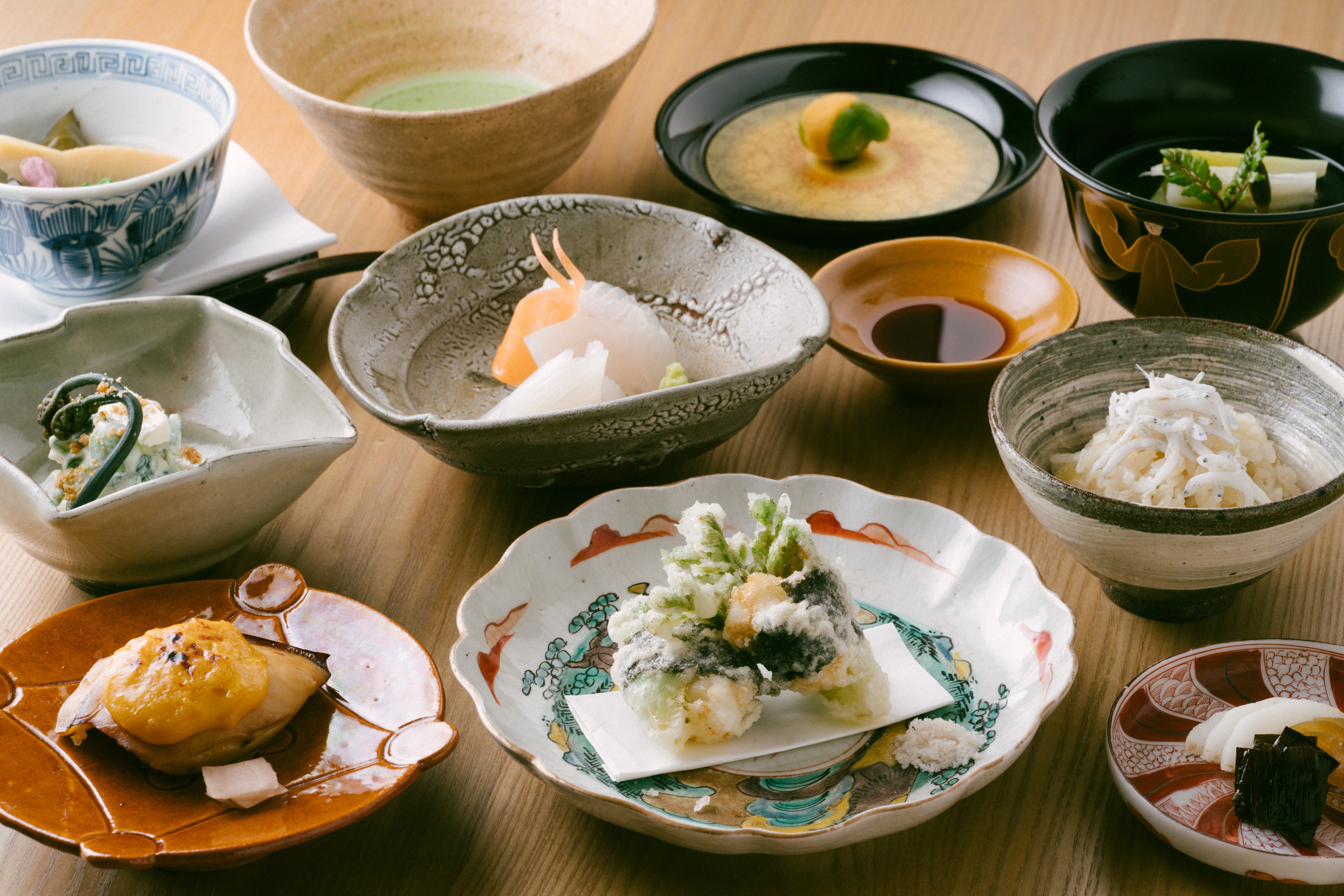 唐津の食材を生かした店主おまかせ懐石料理