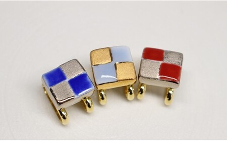 A20-144 有田焼 帯留め【ハナミズキ】  有田焼 cocosara