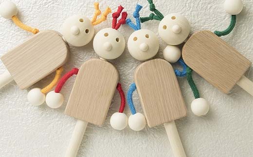【ＫＥＭ】 イヤイヤ （ヒモ赤）HOKKAIDO WOOD 木製 おもちゃ オモチャ 自然 子供 子ども こども プレゼント F6S-437