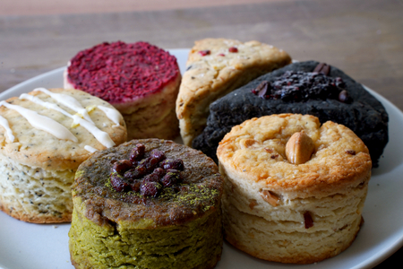 ヴィーガンスコーン６種類詰合せセット 朝食 便利 ぐるめ 食べ比べ セット 詰め合わせ おやつ パン 食品 そらいろ Berry Farm提供 山形県 東根市　hi094-001